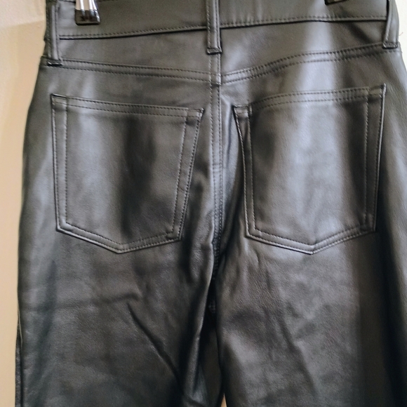 Universal Thread Black Skinny Jeans - Picture 2 of 7